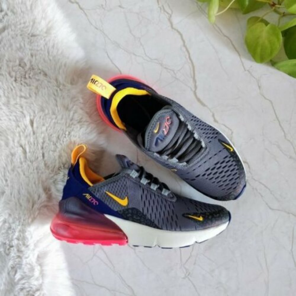 🔥𝐒𝐎𝐋𝐃 𝐎𝐔𝐓🔥 - Picture 6 of 9